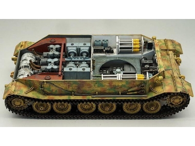 Tiger (P) 003 Sd.Kfz. 181 Panzerkampfwagen VI(P) w/Zimmerit w/ Full Interior - image 9