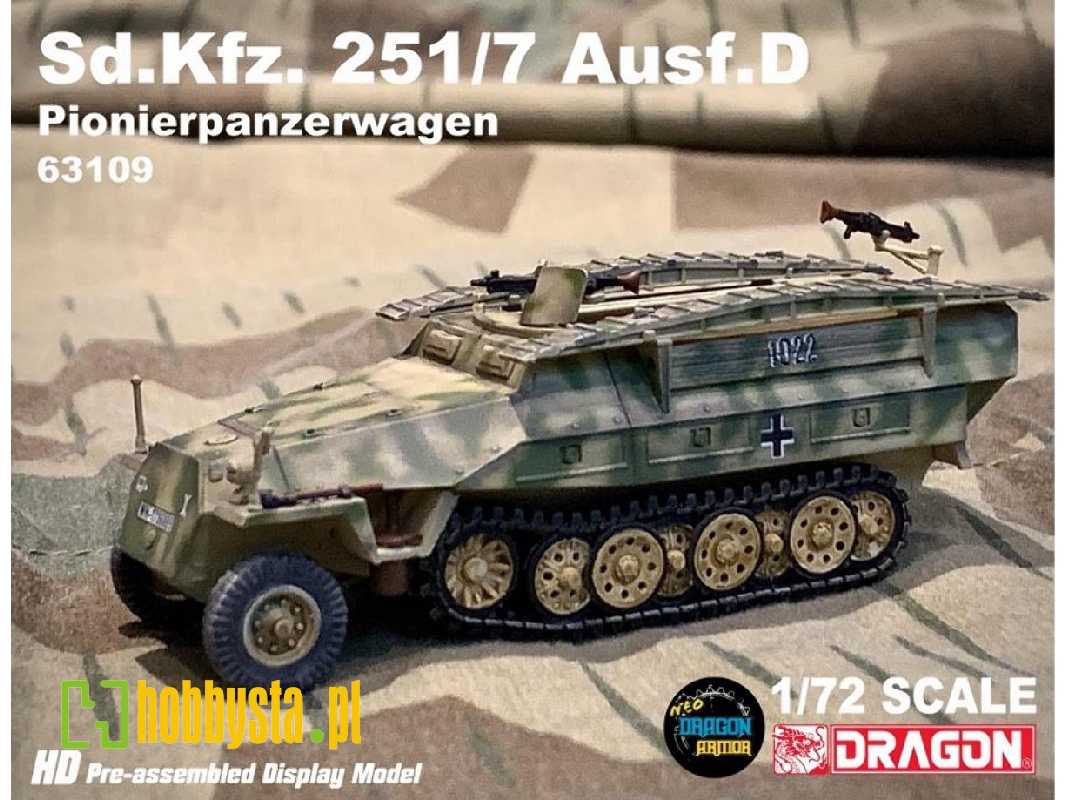 Sd.Kfz. 251/7 Ausf.D Pionierpanzerwagen - image 1