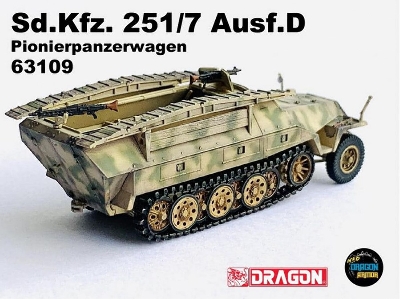 Sd.Kfz. 251/7 Ausf.D Pionierpanzerwagen - image 5