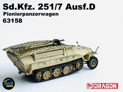 Sd.Kfz. 251/7 Ausf.D Pionierpanzerwagen - image 6