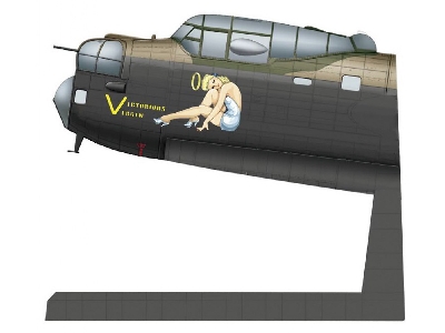 Nose Of Avro Lancaster B Mk.I/Iii W/ Full Interior - image 3