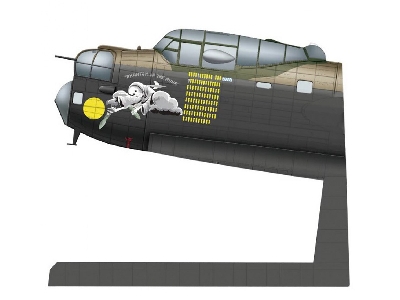 Nose Of Avro Lancaster B Mk.I/Iii W/ Full Interior - image 4