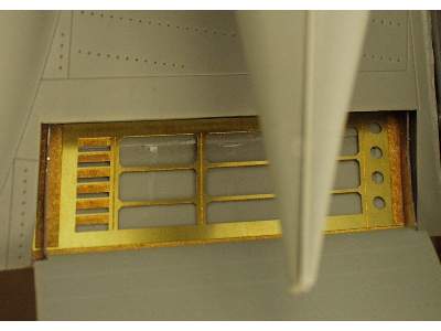 P-38J/ L exterior 1/32 - Trumpeter - image 8