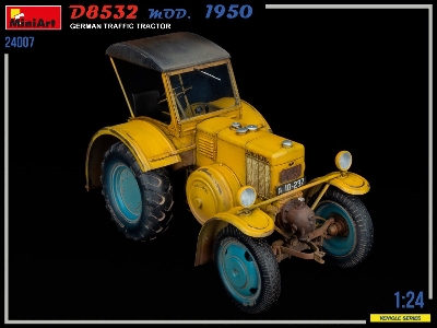 German Traffic Tractor D8532  Mod.1950 - image 17