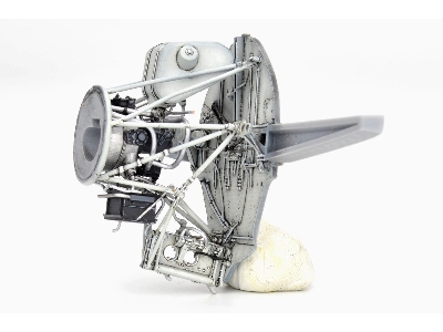 F4F-3 w/  early engine  ADVANCED 1/48 - EDUARD - image 8