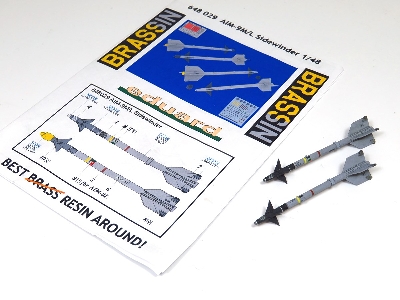 F-16 armament w/  Maverick missiles 1/48 - KINETIC MODEL - image 14