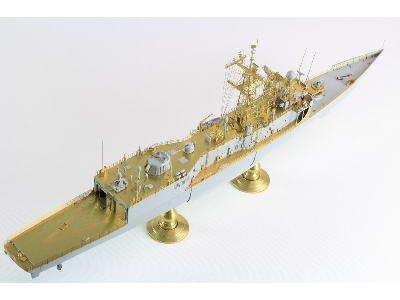 Uss Oliver Hazard Perry Ffg Class Advanced Detail Up Set (For Academy Uss Oliver Hazard Perry Ffg-7 / Uss Reuben James Ffg-57) -