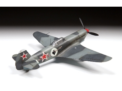 Yakovlev Yak-9T Soviet fighter - image 5