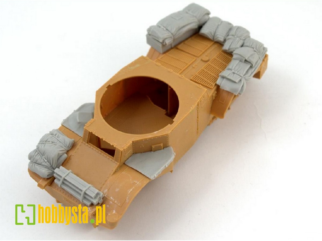 Stowage Set For Panhard 178 (Wehrmacht Vehicles) - image 1
