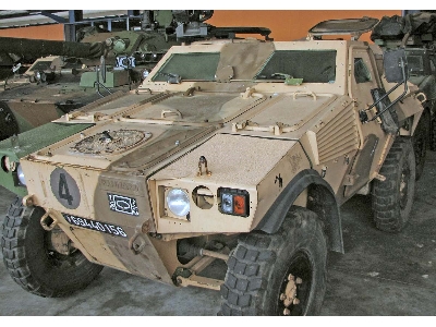 VBL (Light Armored Vehicle) short chassis 7.62 MG - image 12