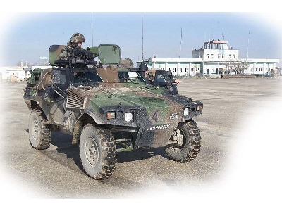 VBL (Light Armored Vehicle) short chassis 7.62 MG - image 13
