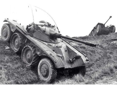 EBR 90 F1 mod.1951 w/FL-11 turret wheeled tank - image 16