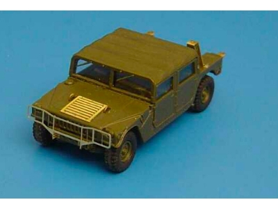 Hummer - image 1