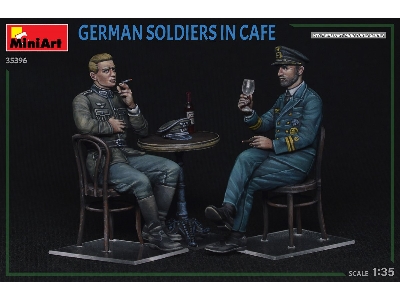 1/35 U.S. Soldiers in Cafe - Miniart