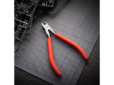 Extremely Sharp Single Blade Nippers - image 1