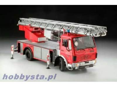 Woz strazacki DLK 23-12 Mercedes-Benz 1419/1422 - image 1