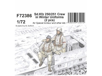 Sd.Kfz 250/251 Crew In Winter Uniforms - image 1