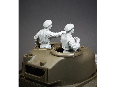 British Sherman Tank Turret Set - image 2