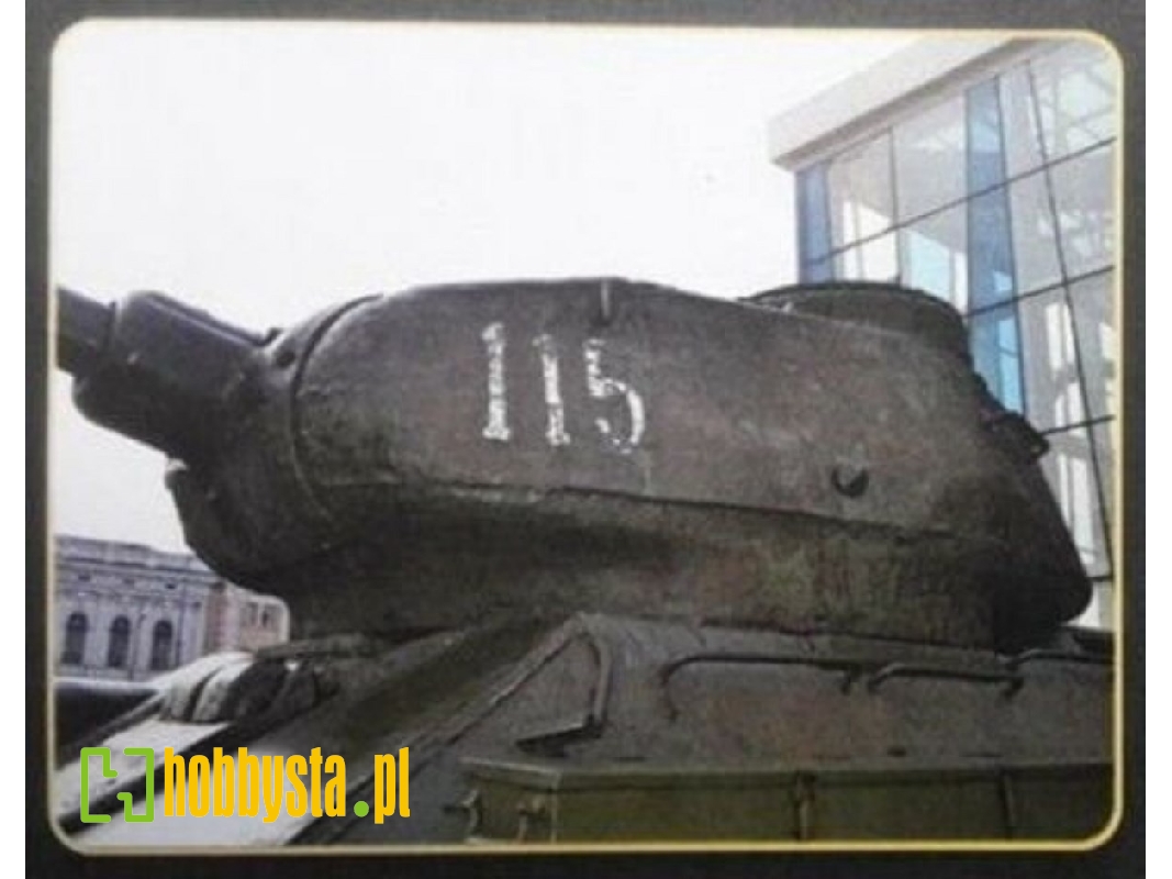T-34/85 Turret (Zavod 183) 1944 Pattern - image 1