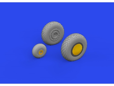 A-20G wheels 1/32 - HONG KONG MODELS - image 3