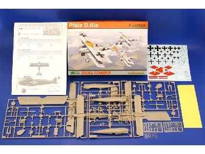 Pfalz D. IIIa  DUAL COMBO 1/48 - image 2