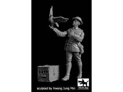 British Soldier With Pigeon No. 2 - image 3
