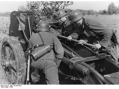 German heavy infantry gun 15 cm sIG33 for mechanical traction - image 8