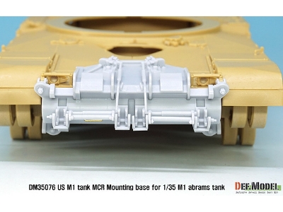 Us M1 Mcr Mounting Base For M1 Abrams Kit - image 3