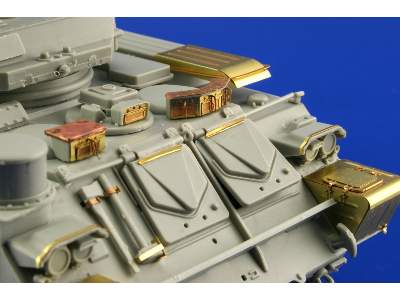 SAM-6 AA missile 1/35 - Trumpeter - image 6