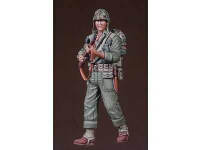 Wwii-korean War Usmc Rifleman - image 1