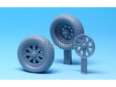 F4u-1 Corsair Wheel Set 1 (For Tamiya 1/32) - image 3