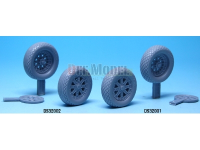 F4u-1 Corsair Wheel Set 2 (For Tamiya 1/32) - image 5