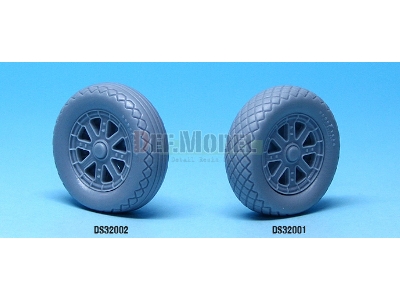 F4u-1 Corsair Wheel Set 2 (For Tamiya 1/32) - image 6