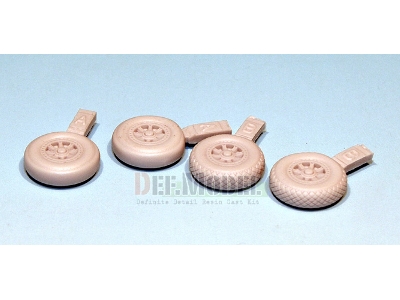 Tbf/Tbm Avenger Sagged Wheel Set (For A.M. 1/48) - image 2