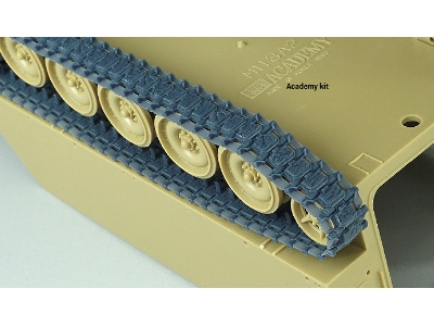 Us M113 Apc Workable Track Set For M113 Kit - image 12