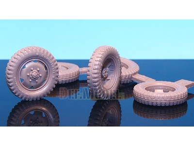 German Steyr 1500a Wheel Set (For Tamiya 1/35) - image 4