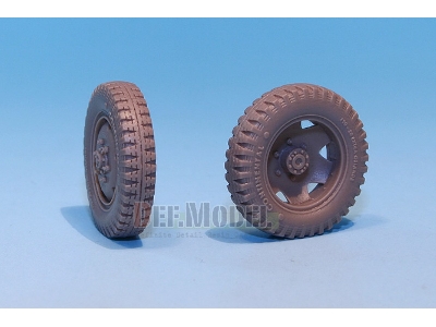 German Steyr 1500a Wheel Set (For Tamiya 1/35) - image 8