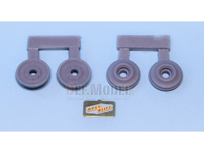 German 3t Cargo(Opel) Truck Wheel Set (For Tamiya/Italeri 1/35) - image 4