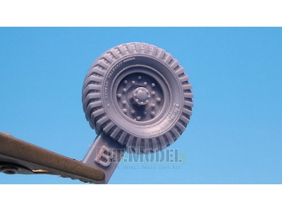 15 Cwt Truck Wheel Set (For Italeri 1/35) - image 10