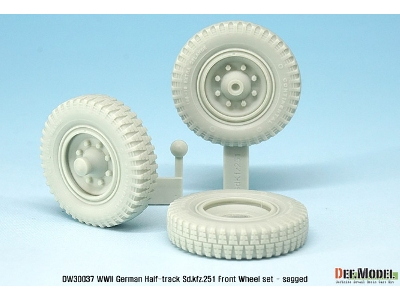 German Sd.Kfz.251 Half-track Front Wheel Set - Sagged ( For 1/35 Kit) - image 3