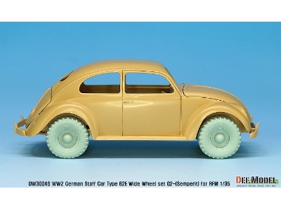 German Staff Car Type 82e Wheel Set 02-wide(Semperit) ( For Rfm 1/35) - image 8