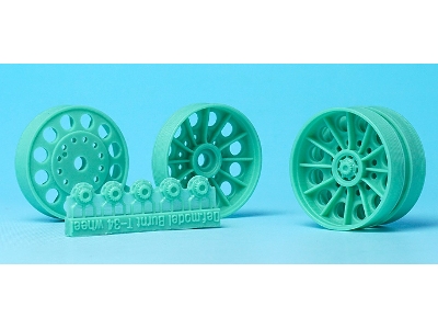 T-34/85 Burnt Spider Type Roadwheel Set - image 2