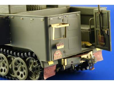 Sd. Kfz.11/4 Nebelkraftwagen 1/35 - Afv Club - image 5