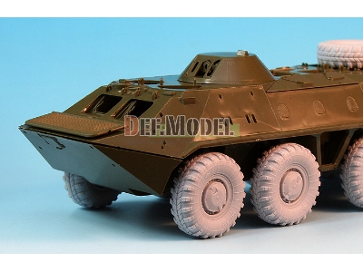 Btr-70 Apc Sagged Wheel Set (For Zvezda 1/35) - image 9