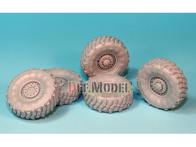 M1078 Lmtv Truck Sagged Wheel Set (For Trumpeter 1/35) - image 3