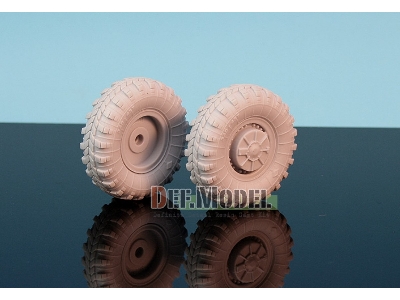 Btr-60 Apc Sagged Wheel Set (For Trumpeter 1/35) - image 5