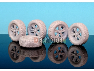 Technical Pick Up Truck Sagged Wheel Set (For Meng 1/35) - Restocked - image 6