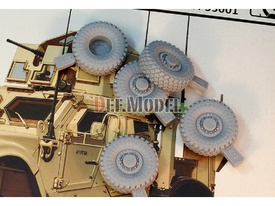 U.S M-atv Sagged Wheel Set (For Panda 1/35) - image 5