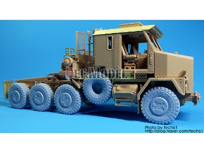 M1070 Truck Tractor Sagged Wheel Set (For Hobbyboss 1/35) - image 4