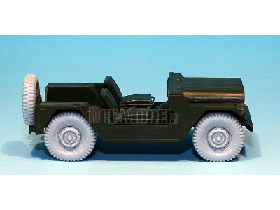 U.S M151 Jeep Sagged Wheel Set (For Tamiya/Academy 1/35) - image 7
